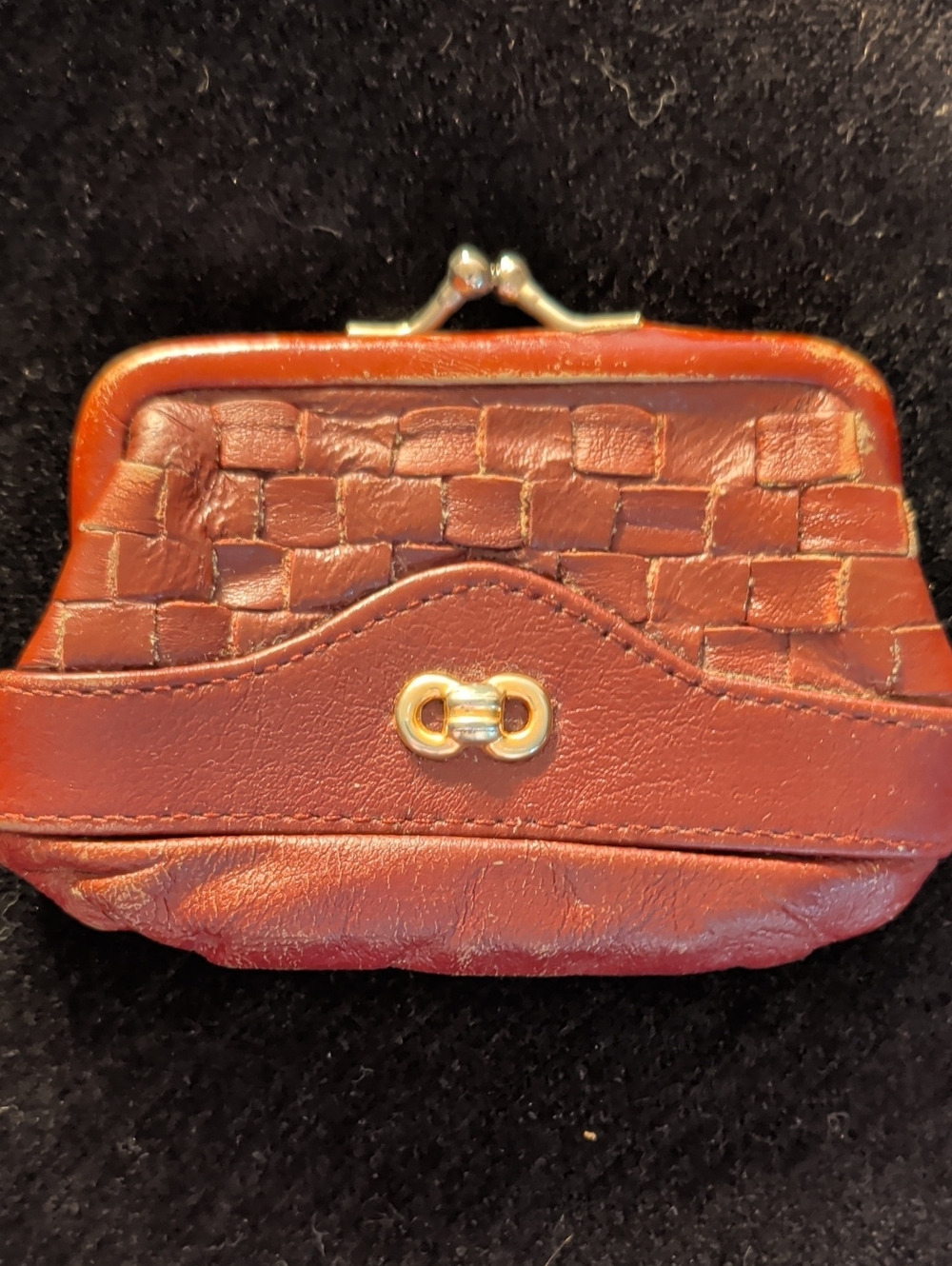 Woven Genuine Leather Coin Purse in Chestnut Brown with Golden Clasp Accents